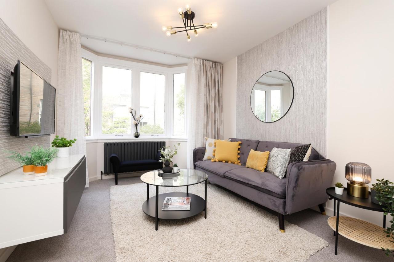 Joivy Modern 1 Bed Flat In West End, Close To Princes Gardens *