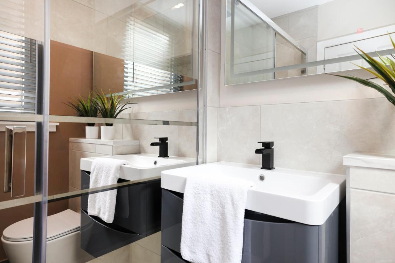 Joivy Modern 1 Bed Flat In West End, Close To Princes Gardens Apartment Edinburgh